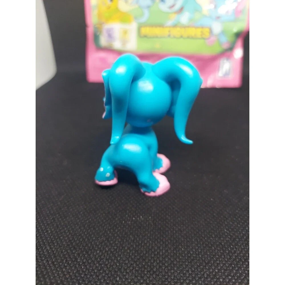 Neopets Phatmojo Minifigure Blind Bag Acara with Bag and Code